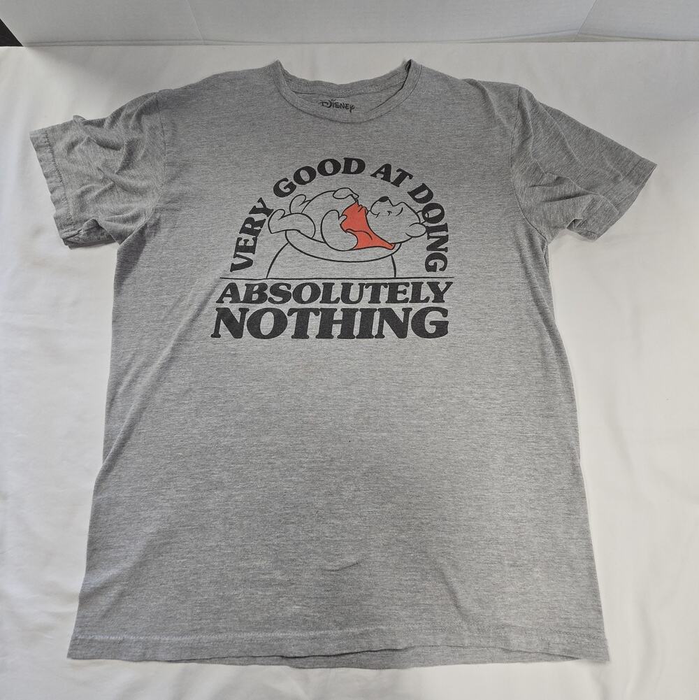 Disney Winnie the Pooh T Shirt Adult Med "Very Good At Doing Absolutely Nothing"